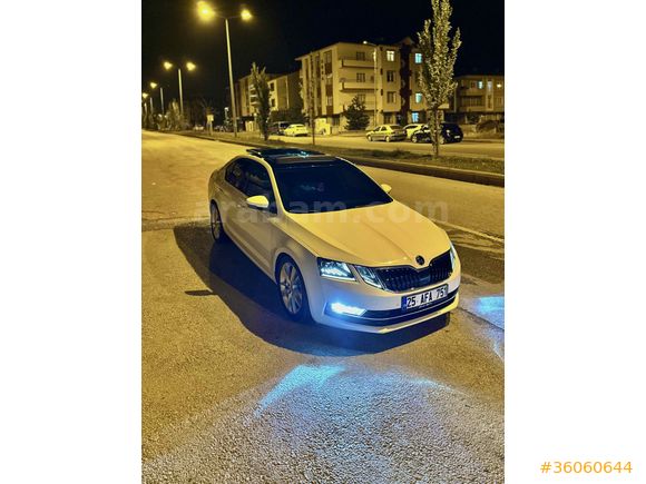 Sahibinden Skoda Octavia 1.4 TSI Sport 2017 Model  135.000 km Beyaz