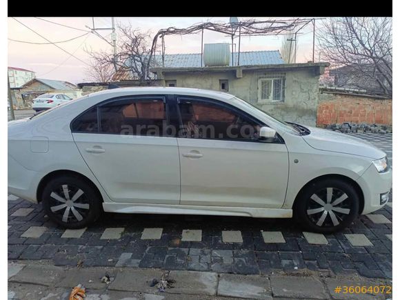 Sahibinden Skoda Rapid 1.6 TDI Elegance 2015 Model