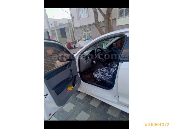Sahibinden Skoda Rapid 1.6 TDI Elegance 2015 Model