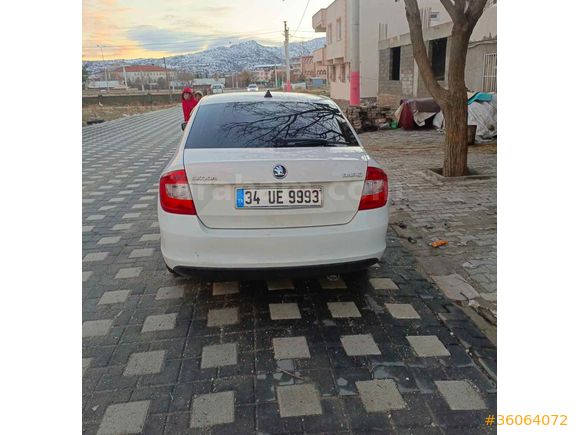 Sahibinden Skoda Rapid 1.6 TDI Elegance 2015 Model