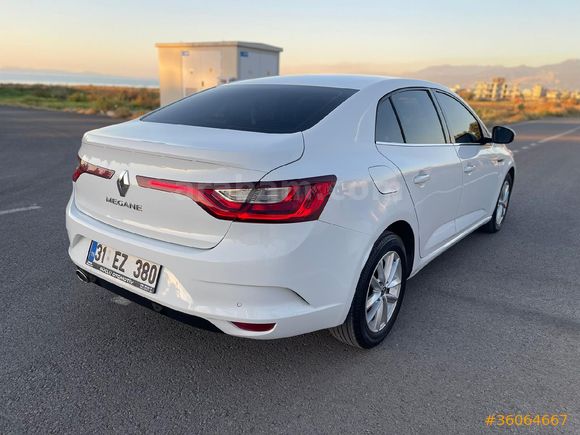 Sahibinden Renault Megane 1.5 Blue DCI Touch 2020 Model