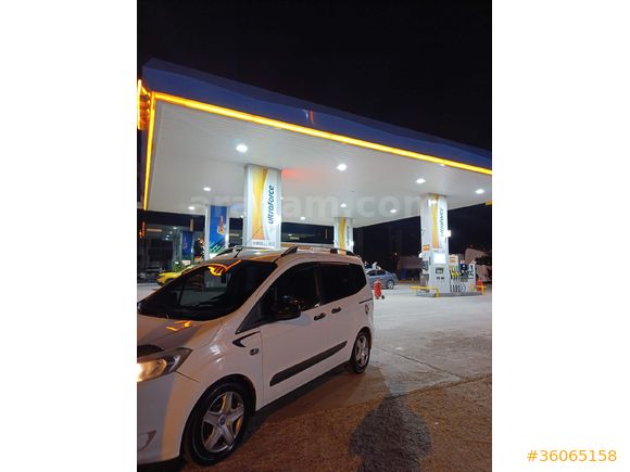 Sahibinden Ford Tourneo Courier 1.5 TDCi Trend 2015 Model