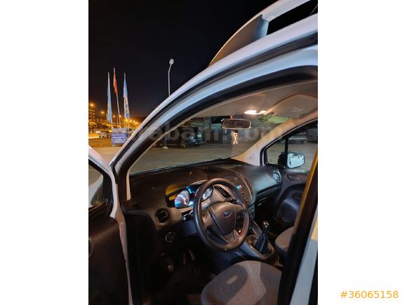 Sahibinden Ford Tourneo Courier 1.5 TDCi Trend 2015 Model