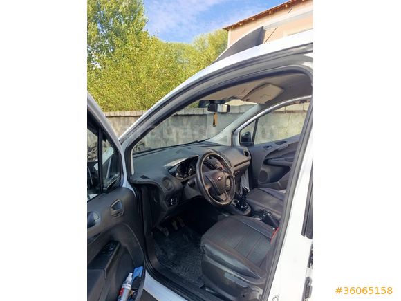 Sahibinden Ford Tourneo Courier 1.5 TDCi Trend 2015 Model