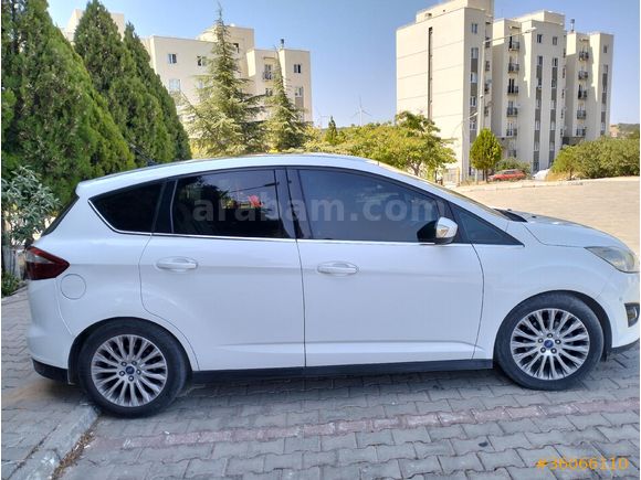 Sahibinden Ford C-Max 1.6 TDCi Titanium 2014 Model