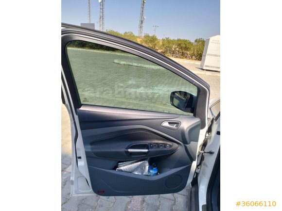 Sahibinden Ford C-Max 1.6 TDCi Titanium 2014 Model
