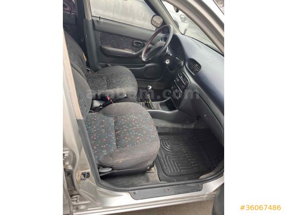 Sahibinden Hyundai Accent 1.5 GLS 1999 Model 