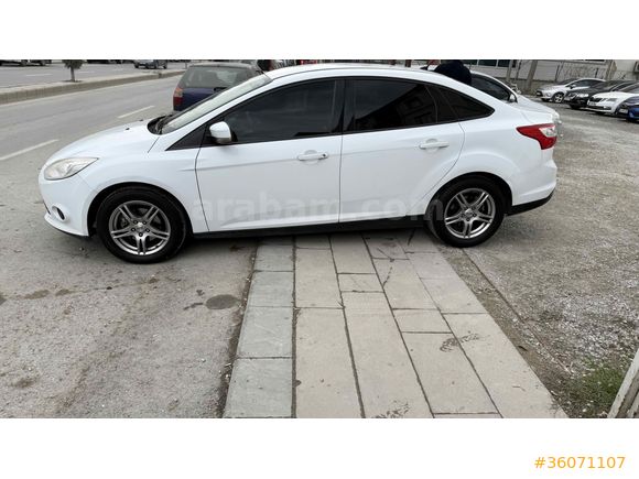 Galeriden Ford Focus 1.6 Trend 2013 Model Konya