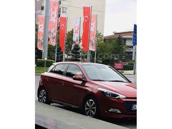 2018 MODEL/TRAMERSiZ/CAM TAVAN/ LPG/ DERİ KOLTUK/MULTİMEDİA