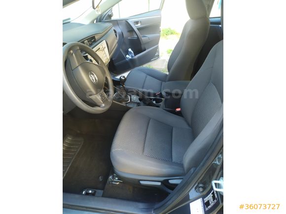 servis bakımlı Toyota Corolla 1.33 Life 2017 Model