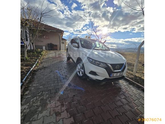 Sahibinden Nissan Qashqai 1.6 dCi Sky Pack 2017 Model