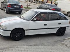 Sahibinden Opel Astra 1.4 GL 1994 Model  230 km Beyaz