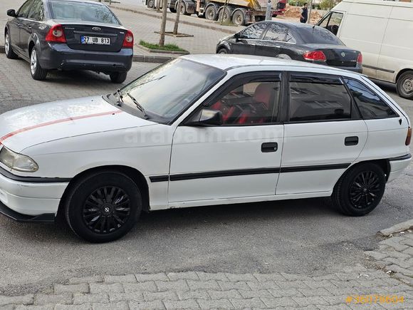 Sahibinden Opel Astra 1.4 GL 1994 Model  230 km Beyaz