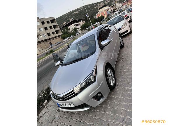 Sahibinden Toyota Corolla 1.6 Advance 2016 Model  220.000 km Gri (Gümüş)