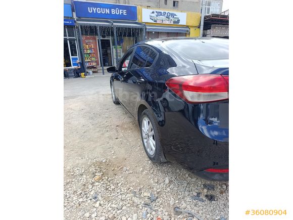 Sahibinden Kia Cerato 1.6 CRDi Concept Techno 2017 Model temiz araç