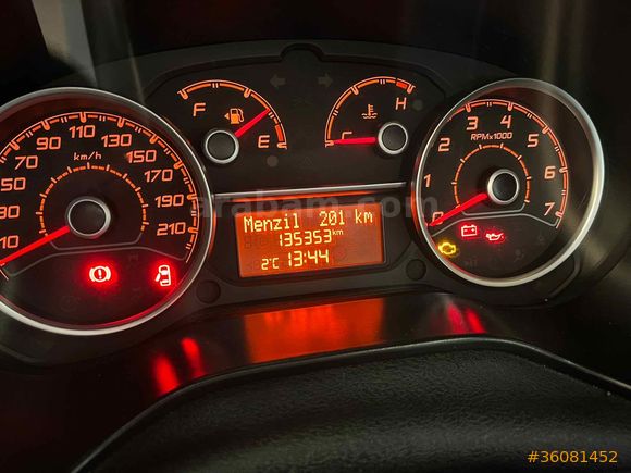 Sahibinden Fiat Doblo Combi 1.6 Multijet Premio 2015 Model 