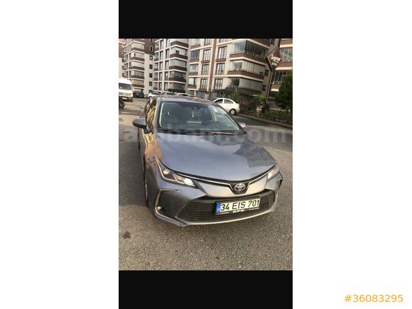 Sahibinden Toyota Corolla 1.8 Hybrid Dream 2021 Model Trabzon