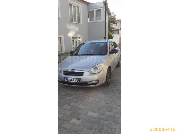Sahibinden Hyundai Accent Era 1.5 CRDi Mode 2012 Model  278.000 km Gri (Gümüş)