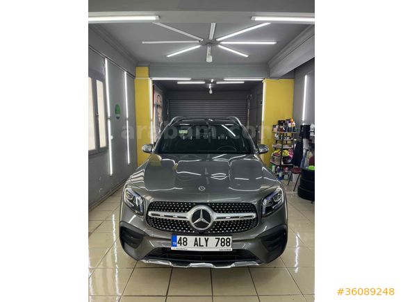 Sahibinden Mercedes - Benz GLB 200 AMG Plus 2023 Model 