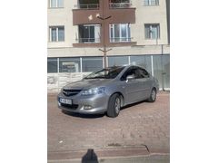 ACIL FIYAT GELENI UZMEM