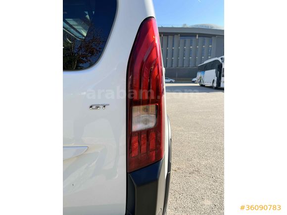 Sahibinden Peugeot Rifter 1.5 BlueHDI GT 2022 Model  75.000 km Beyaz