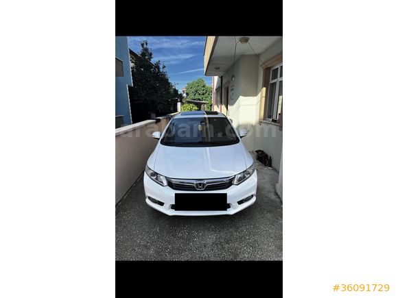 Sahibinden Honda Civic 1.6 i-VTEC ECO Elegance 2012 Model