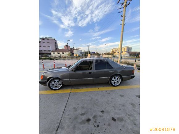 Sahibinden Mercedes - Benz 300 E 1986 Model