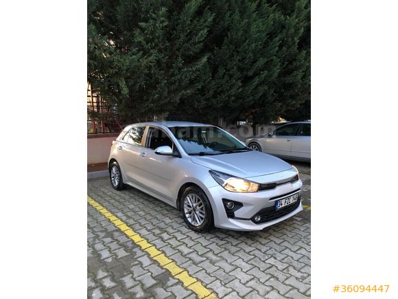 GARANTİLİ BAKIMLI TAM OTOMATİK KİA RİO FULL