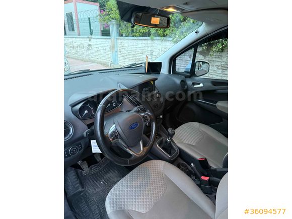 Sahibinden Ford Tourneo Courier 1.5 TDCi Titanium Plus 2020 Model 