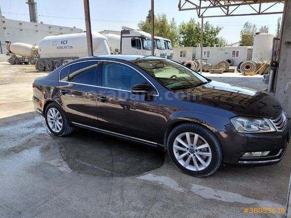 Sahibinden Volkswagen Passat 2.0 TDi BlueMotion Highline 2012 Model