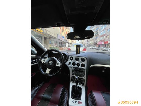 Galeriden Alfa Romeo 159 1.9 JTS Distinctive 2006 Model Kocaeli