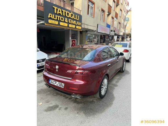 Galeriden Alfa Romeo 159 1.9 JTS Distinctive 2006 Model Kocaeli