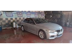 BMW 3 Serisi 320d Techno Plus 2013 Model  airbeklekler orijinal tavan orjinal direkler orjina acil sadece bu hafta için geçerli fiyattır l
