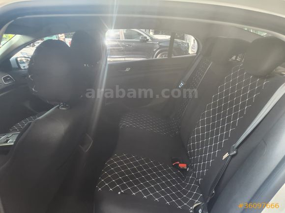 DELUXE OTOMOTİV'DEN 2025 MEGANE - 1.3 TCE OTOMATİK