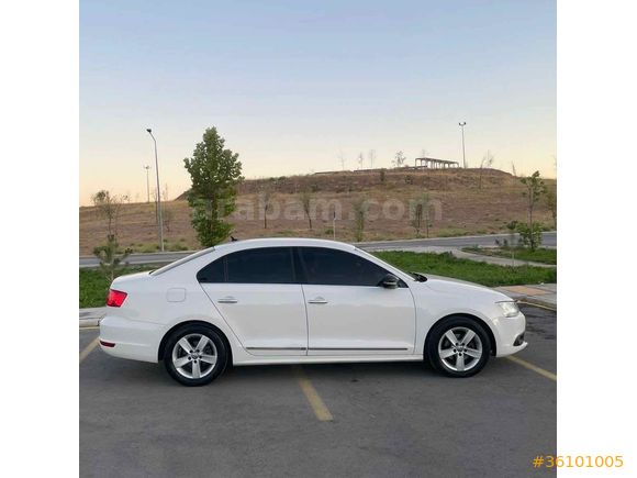 Sahibinden Volkswagen Jetta 1.6 TDi Comfortline 2012 Model 