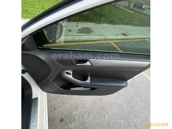 Sahibinden Volkswagen Jetta 1.6 TDi Comfortline 2012 Model 