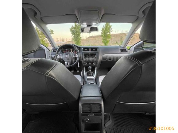 Sahibinden Volkswagen Jetta 1.6 TDi Comfortline 2012 Model 