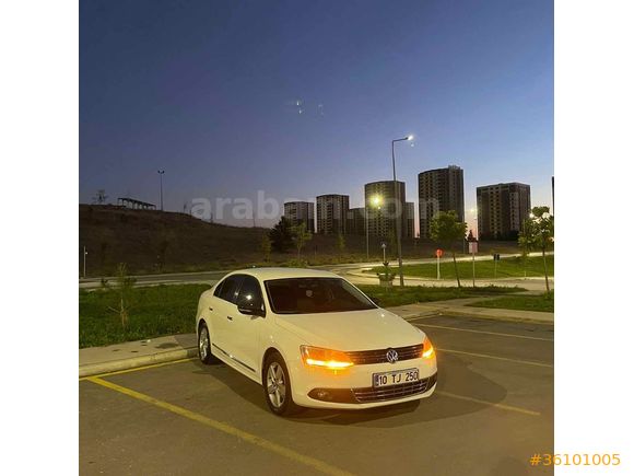Sahibinden Volkswagen Jetta 1.6 TDi Comfortline 2012 Model 