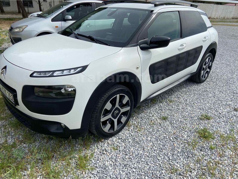 Sahibinden Citroen C4 Cactus 1.2 e-VTI Shine 2014 Model 147.000 km Beyaz