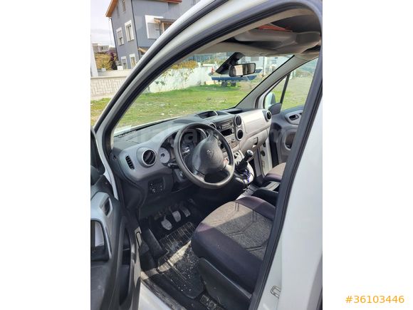 Sahibinden Peugeot Partner 1.6 HDI Active 2017 Model