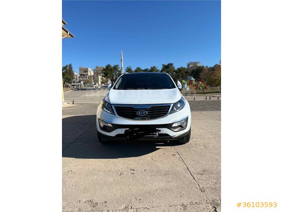 Sahibinden Kia Sportage 1.6 GSL Plus 2012 Model  294.000 km Beyaz
