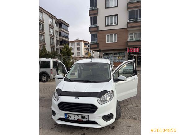 Sahibinden Ford Tourneo Courier 1.5 TDCi Titanium 2023 Model 