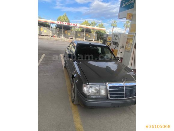 Galeriden Mercedes - Benz 230 E 1987 Model Adana