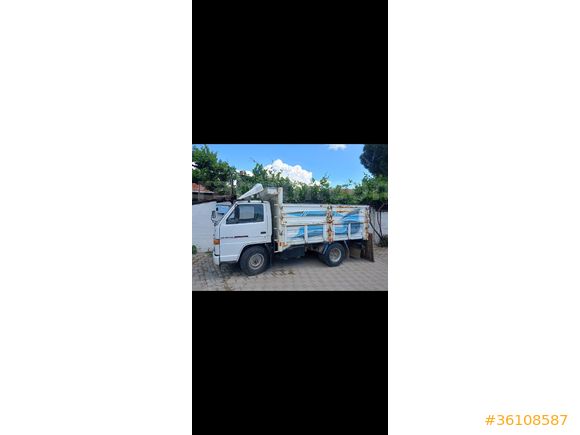 ISUZU NKR 6 TEKER KAMYONET