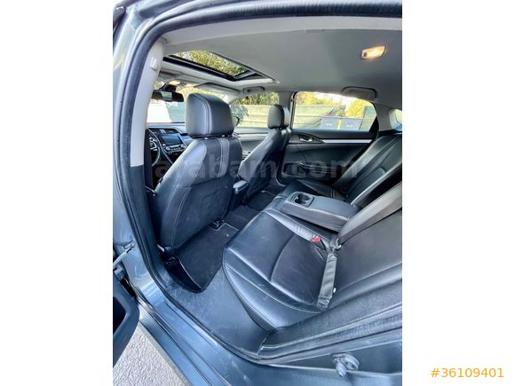 MAKYAJLI CİVİC EXECUTİVE  OTOMATİK