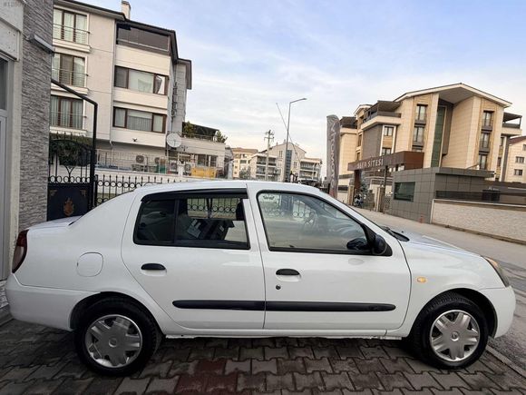 İÇI DIŞI TERTEMİZ EKONOMİK RENAULT SYMBOL