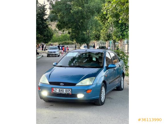 Sahibinden Ford Focus 2.0 Ghia 2001 Model 