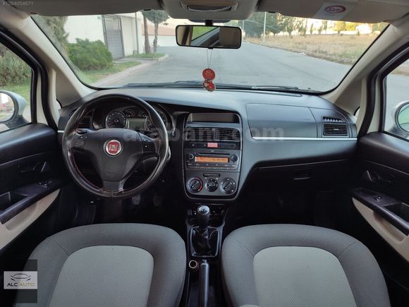 ALC AUTO'DAN ORJİNAL 1.SINIF 2013 FİAT LİNEA 1.3 M.JET POP