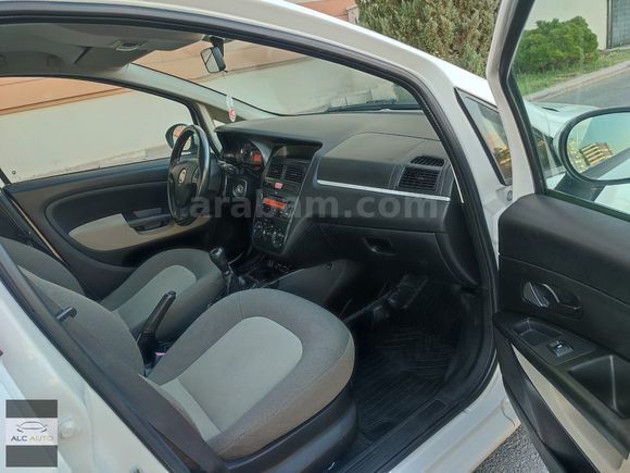 ALC AUTO'DAN ORJİNAL 1.SINIF 2013 FİAT LİNEA 1.3 M.JET POP