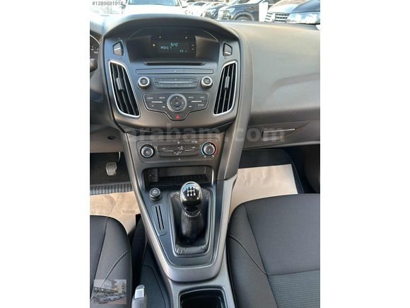 TUNÇ AUTO'DAN 60.000 KM EMSALSİZ FORD FOCUS 1.6 Tİ-VCT TREND X